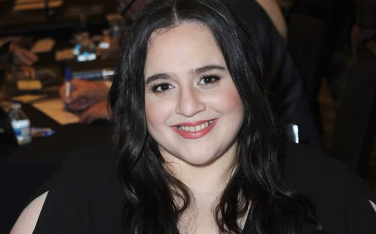 nikki blonsky wife