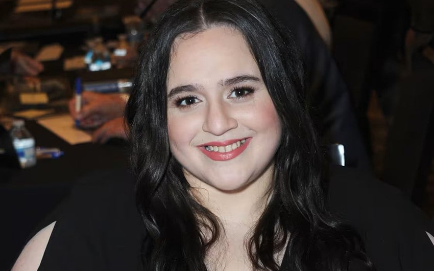 nikki blonsky wife