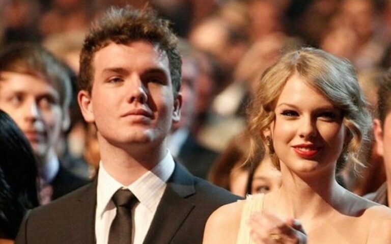 taylor swift brother net worth